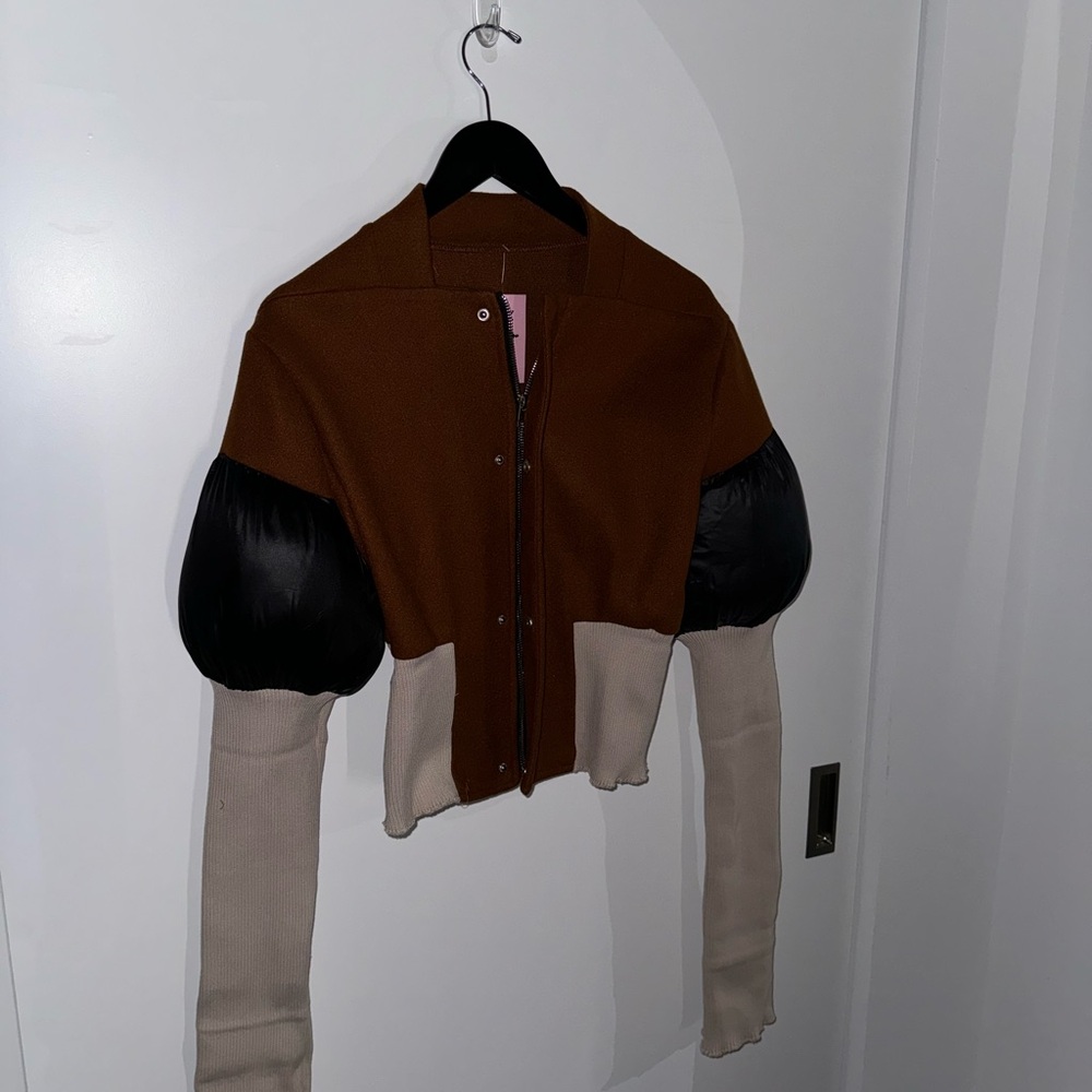 Color Block Puff Jacket - Picture 4 of 8